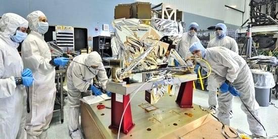 Electrostatic discharge causes serious damage to sensitive electronics "Electrostatic discharge causes serious damage to sensitive electronics"